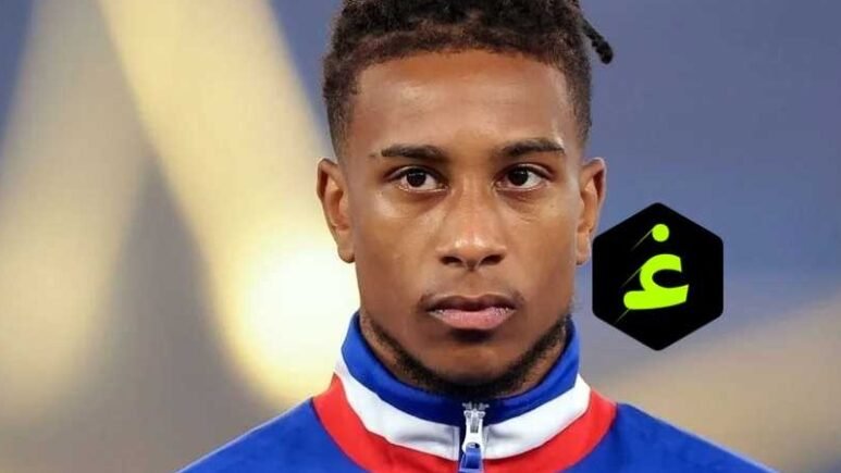 أدرج نادي ليفربول أسماء مايكل أوليس، ويان ديوماندي، وفرانسيسكو كونسيساو كبدائل محتملة لمحمد صلاح